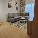 Apartment Oliwkowy - Stylowy W Naturalnym Klimacie Czestochowa