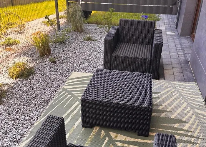 Oliwkowy - Stylowy W Naturalnym Klimacie تشينستوخوفا